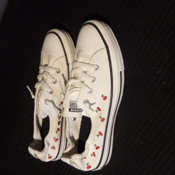 Women's Converse Slip-on Size 8 - Picture 1 of 3